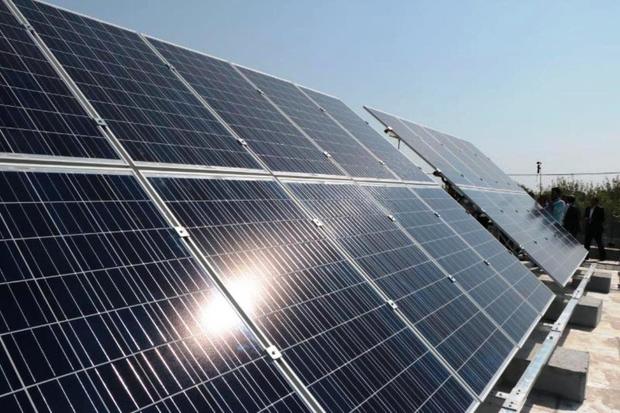 70 نیروگاه خورشیدی خانگی در هرمزگان به شبکه برق متصل شد