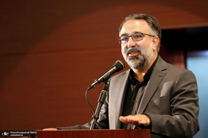 دیدار جمعی از ورزشکاران با سید حسن خمینی
