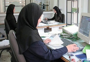 فرماندار آستارا: ظرفیت بانوان در دستگاه های اجرایی لحاظ شود