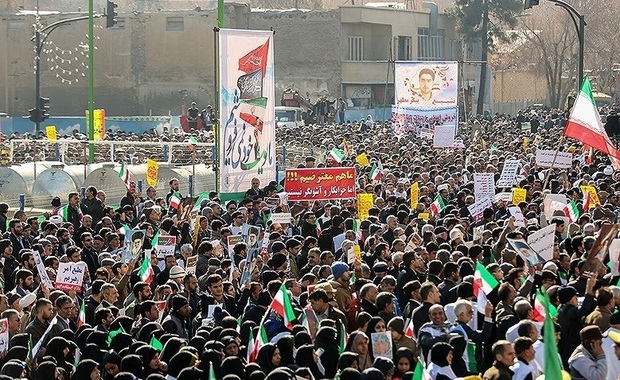 تجمع و راهپیمایی مردمی در اعتراض به آشوب های اخیر در استان ها