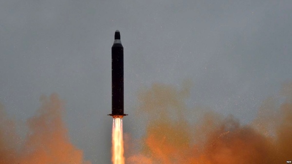 کره‌شمالی یک موشک ناشناخته آزمایش کرد