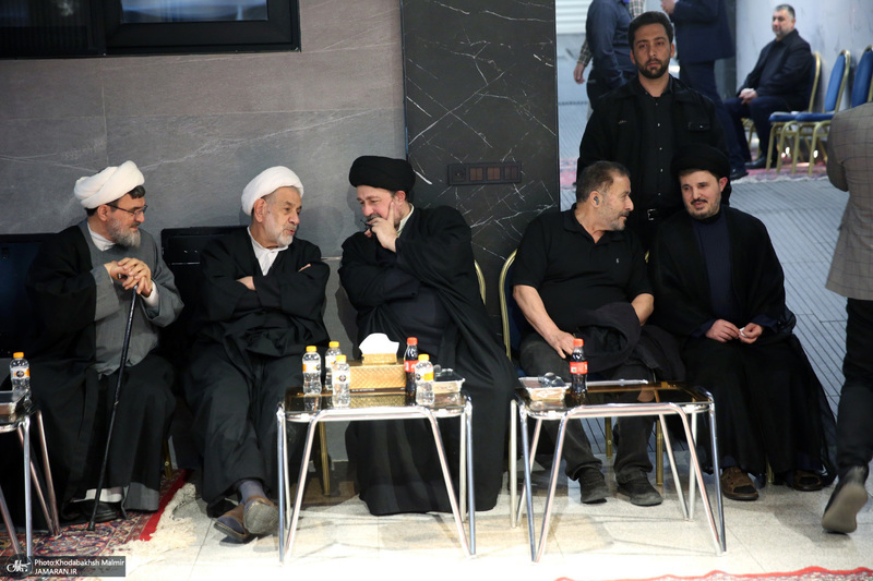 حضور سید حسن خمینی در منزل آیت الله امام جمارانی