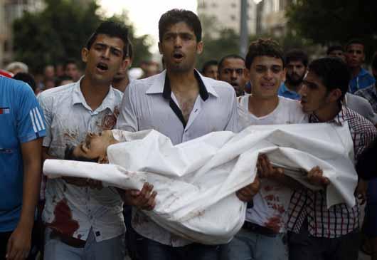 عید غزه... عید خون... / اسرائیل غزه را در روز عید جهان اسلام هم به آتش بست