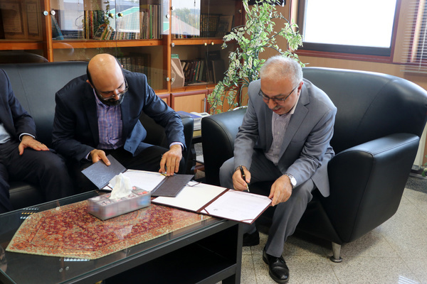امضای تفاهم نامه بین شرکت گاز استان گیلان و بانک رسالت
