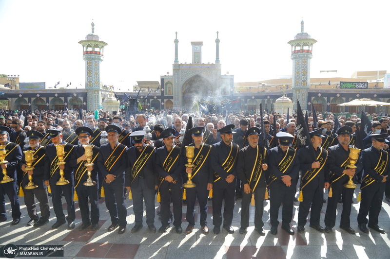 دسته عزاداری خادمین حرم مطهر حضرت معصومه (س) در سالروز شهادت امام رضا (ع)