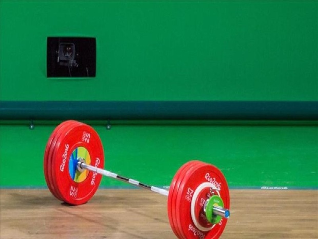 مسابقات قهرمانی وزنه برداری بانوان کشور در مشهد آغاز شد