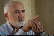 احمد توکلی: آقای روحانی با این دست فرمان، سقوط در پیش است