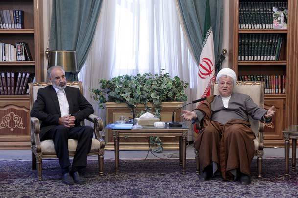 آیت الله هاشمی رفسنجانی: نباید اعتماد مردم به نظام و مسئولان مخدوش شود