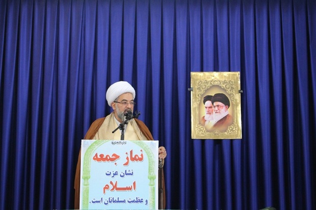 مردم ایران 40سال برای بالندگی انقلاب اسلامی جانفشانی کرده اند