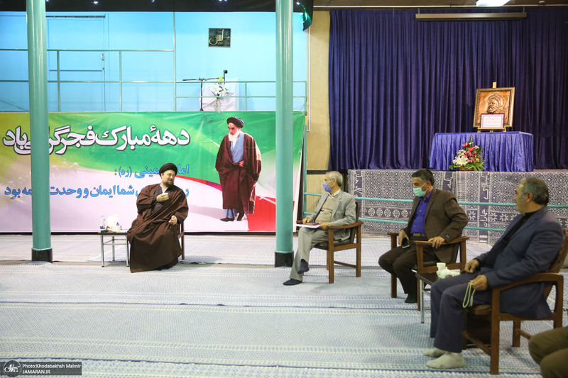 دیدار اعضای انجمن اسلامی معلمان یا سید حسن خمینی