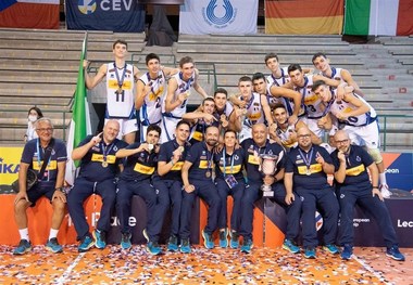  شاگردان ولاسکو بعد از ۲۳ سال قهرمان شدند+تصاویر
