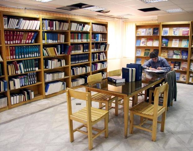 عضویت در کتابخانه های شهرداری تهران رایگان است