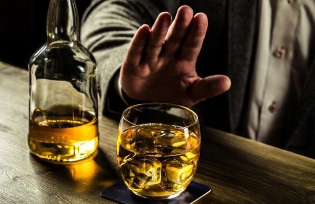 شمار مسمومی‌های الکل در یزد به ۴۰ نفر رسید