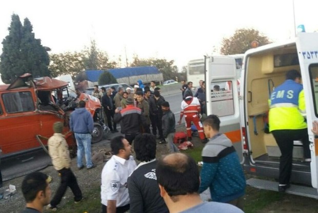 تعداد مجروحان حادثه تصادف جاده خرم آباد - پلدختر 24 نفر است