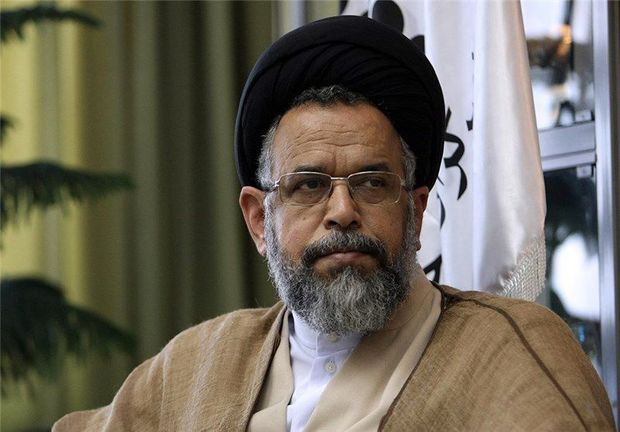 وزیر اطلاعات: امام با هدایت پیامبرگونه توانست کشور را در برابر توطئه‌ها و جنگ نظامی پیش ببرد