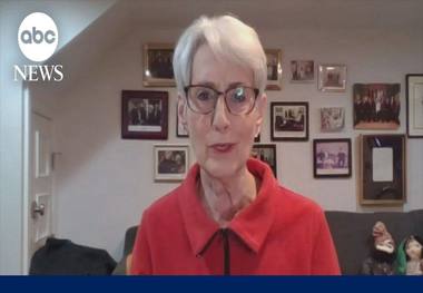 وندی شرمن: ویتکاف مذاکرات دشواری پیش دارد/ عراقچی رقیب سرسخت و باهوشی است/ او زبان انگلیسی را به طور کامل و مسلط صحبت می کند و از همه جزییات فنی باخبر است