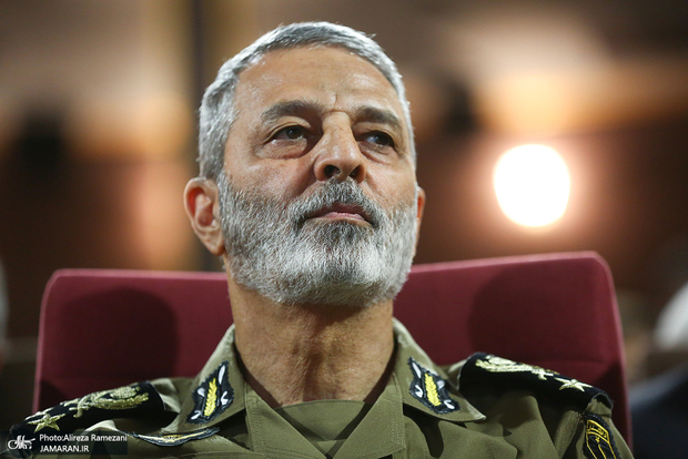 سرلشکر موسوی: به مواضع رژیم متجاوز صهیونیستی به‌طور مستمر حمله می‌کنیم