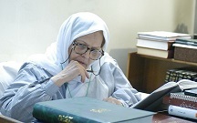 خاطره طاهره صفارزاده از مخالفتش با حزب رستاخیز: به شاملو گفتم این امضا بی شرفی است