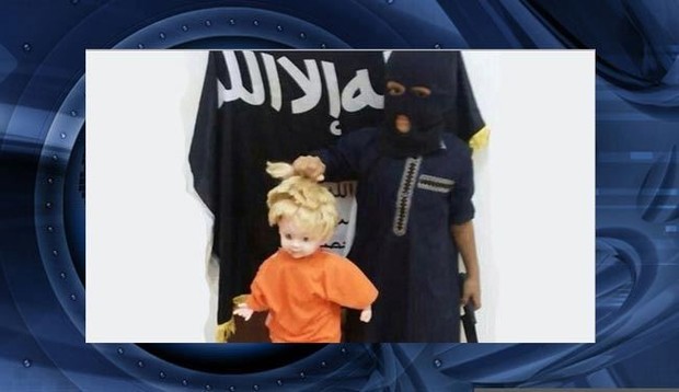 داعش  سربریدن را به کودکان آموزش می دهد