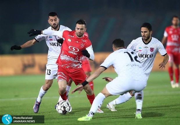 بسته شدن پنجره نقل و انتقالاتی پرسپولیس و مس رفسنجان