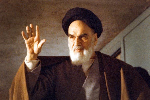 بازنگری قانون اساسی و رویکرد امام خمینی(س)