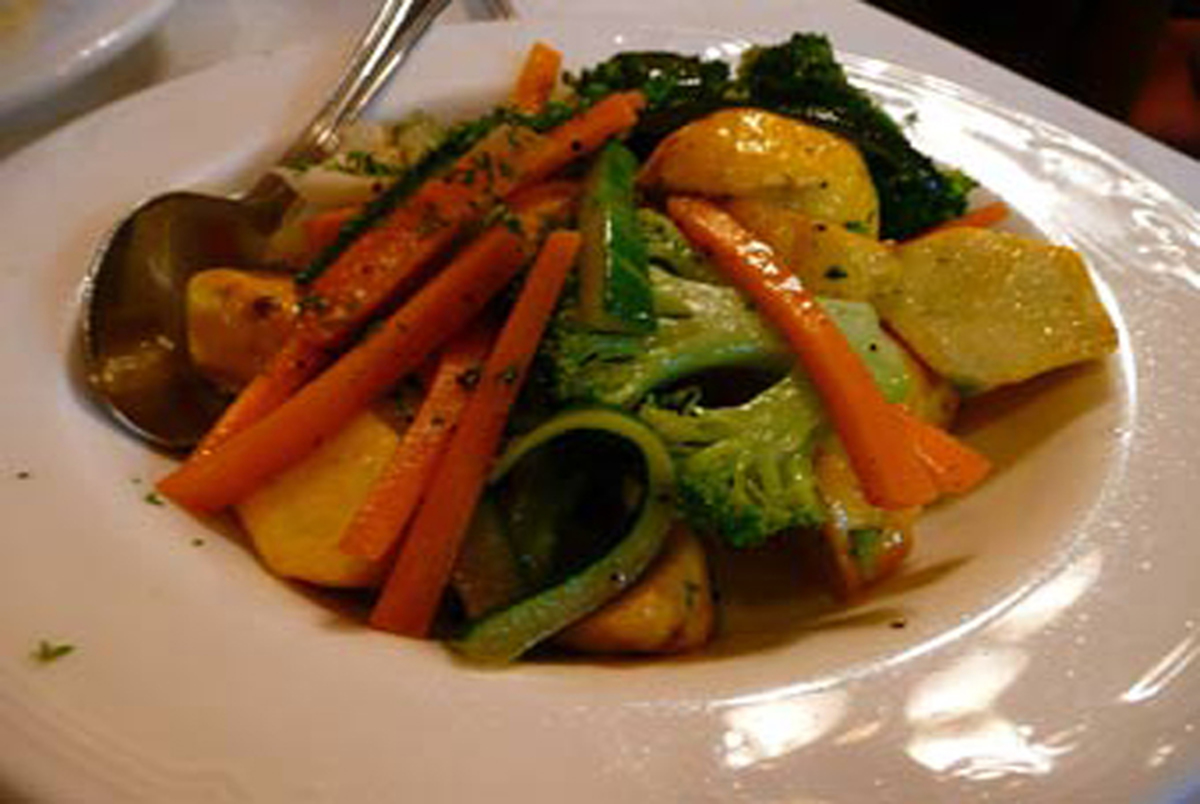 مخلوط سبزیجات بخارپزشده
