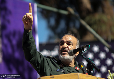 فرمانده‌کل سپاه: جبهه مقاومت پاسخ هر تعرضی را در منطقه می‌دهد/ امام خمینی (ره) کسی بود که روح جهاد و شهادت را در پیکره امت اسلامی جاری کرد/ مسلمانان نمی‌خواهند سیادت غرب را بپذیرند/ برای ما از مرگ بدتر است که تحت سیطره نظام سیاسی طاغوتی غرب باشیم