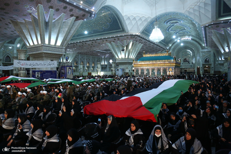 گردهمایی سراسری بسیج دانشجویی و طلاب در حرم مطهر امام خمینی (س) - 2