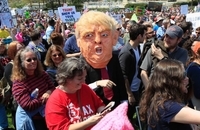 ترامپ تظاهرات ضد مالیات
