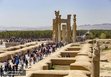 معرفی ۱۰ مکان پربازدید تاریخی در نخستین روزهای نوروز / حافظیه و تخت‌جمشید صدرنشین شدند
