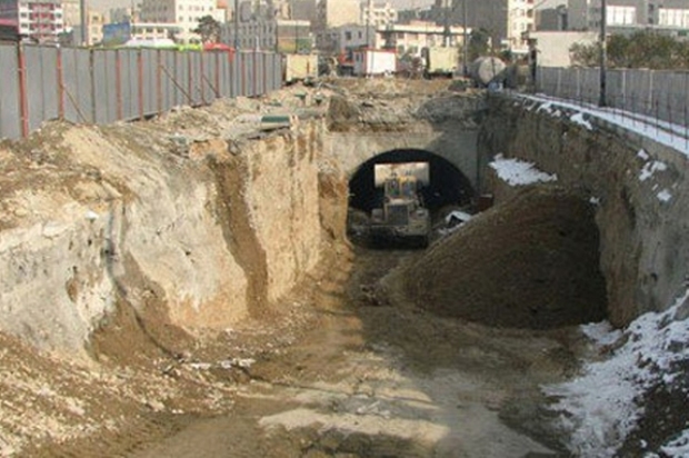 عملیات اجرایی زیرگذر حاجی آباد اراک آغاز شد