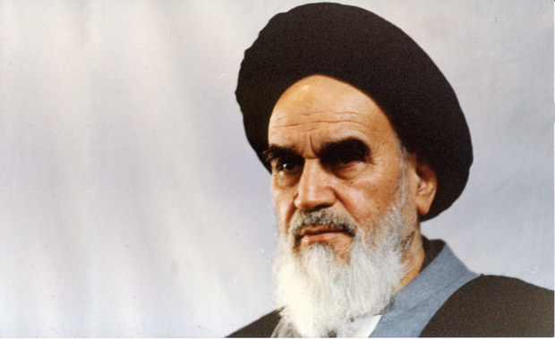 اولین پیام امام به کارگران به مناسبت روز کارگر  و خاطره دوران کارگری یک وزیر