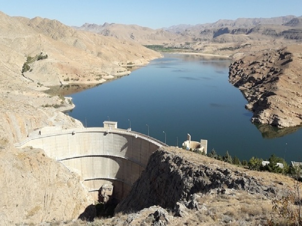 میزان آبهای سطحی در خراسان رضوی 43 درصد کاهش یافت