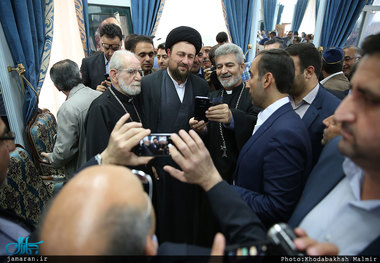 دیدار اعضای ستاد مرکزی بزرگداشت حضرت امام خمینی(س) با سید حسن خمینی