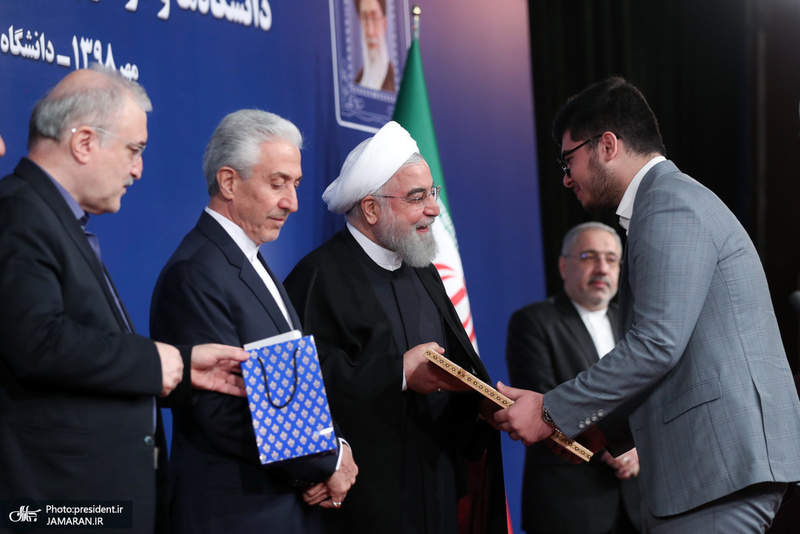 حضور روحانی در دانشگاه تهران