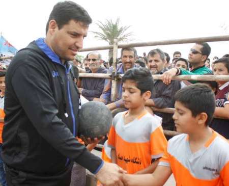 140 زمین مین فوتبال در خوزستان ایجاد می شود