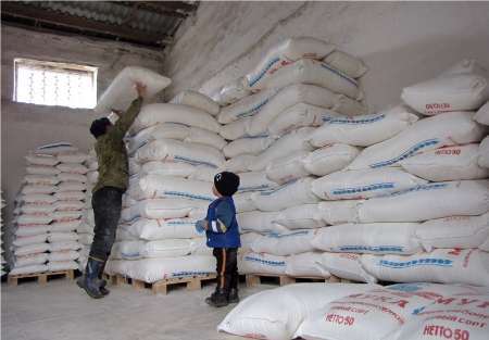 هزار و 365 تن آرد و برنج بین عشایر شهرستان مرزی درمیان توزیع شد