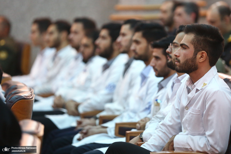 مراسم تجلیل از پرستاران و دانشجویان نمونه دانشکده پرستاری دانشگاه علوم پزشکی ارتش