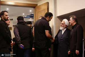 مراسم ختم مادر همسر حجت السلام ‌و المسلمین علی اکبر ناطق نوری و عباس آخوندی