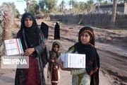 مسلمانان چین ۴۰۰ بسته غذایی به سیل‌زدگان ریگان اهدا کردند