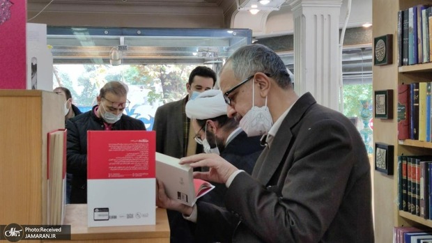 پیشنهاد احمد مسجد جامعی: چاپ کتاب های نویسندگان افغانستان در انتشاراتی های ایران