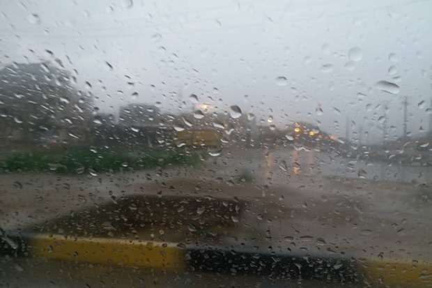 باران، رعد و برق و تند باد در راه خوزستان است