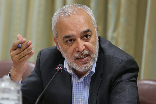 در مدارس تهران چه می گذرد؟سخنان قابل تامل مدیرکل آموزش و پرورش شهر تهران: عدم سلامت امتحانات داخلی مدارس/سوالات آمادگی دفاعی لو رفته بود/بزرگ ترین تهدید بعد از زلزله، تربیت است