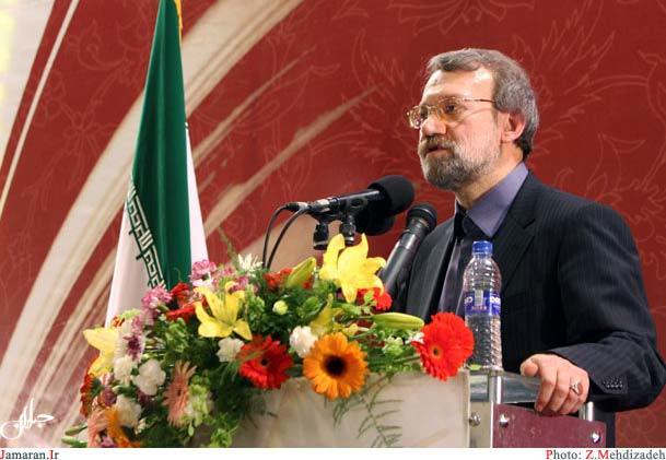 لاریجانی: شهید محلاتی از همراهان امام (س) در انقلاب بودند