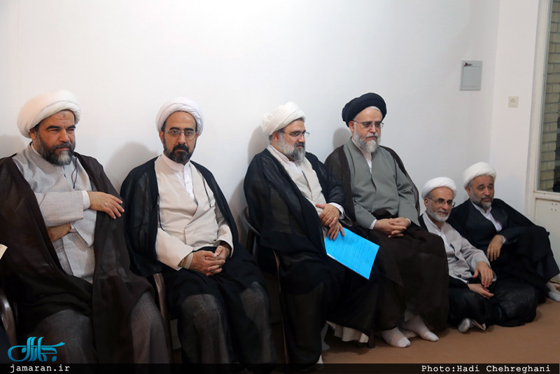 سلسله نشست های علمی موسسه مفتاح کرامت با سخنرانی حجت الاسلام و المسلمین مسیح بروجردی
