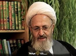 حضرت آیت الله سبحانی تشریح کرد: آیا اعمال شخصی که بدون تقلید نماز خوانده یا روزه گرفته است صحیح اند؟