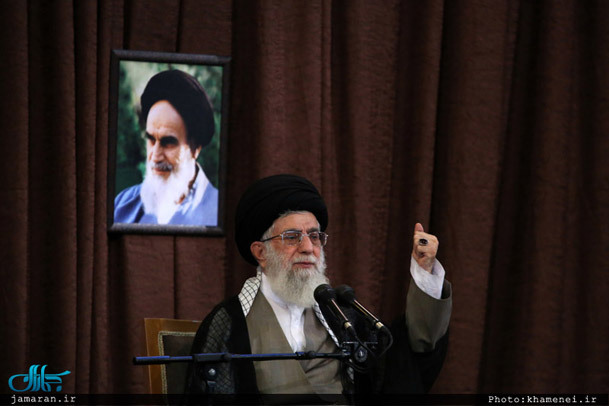 رهبر معظم انقلاب:  شعار اساسی امام راحل یعنی «ما می توانیم»، شعاری لفظی نیست بلکه حقیقتاً قابل تحقق است