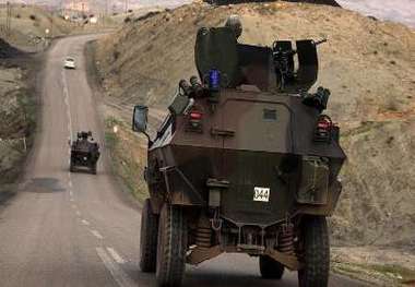 پنج تن از اعضای پ.ک.ک تسلیم نیروهای نظامی ترکیه شدند