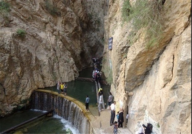 اسکان مسافر در محدوده آبشار یاسوج ممنوع می‌شود