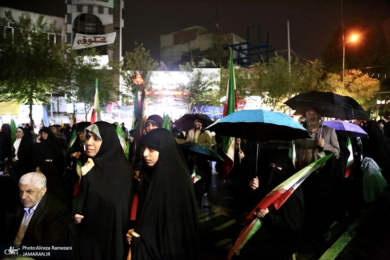 پنجاه و‌ یکمین اجتماع پر شور مردم در میدان شهدا